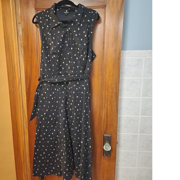 Torrid Midi Poplin Collared Shirt dress Geo symbols sz 2 - Picture 2 of 5
